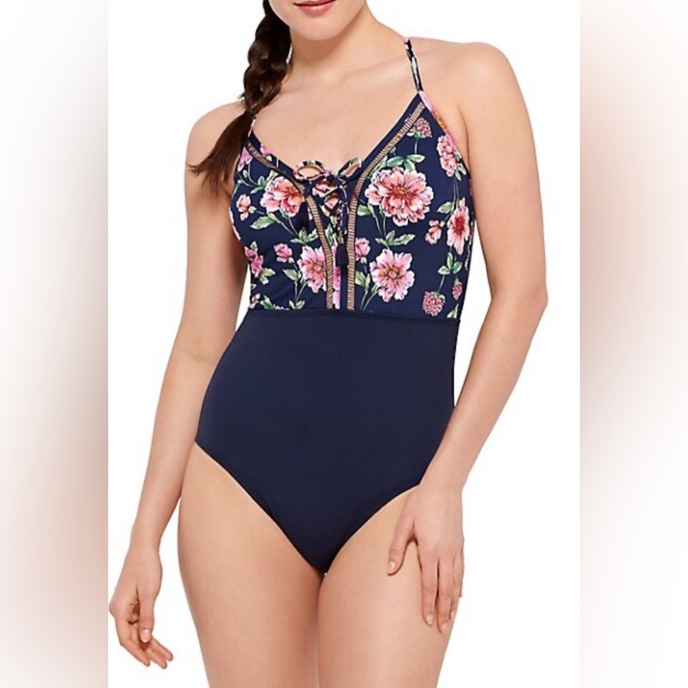 One piece swimsuit, beach, size large PP 2122 inches adjustable straps. Like new